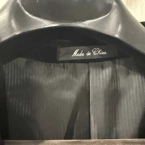 Men's Black Blazer - Picture 2 of 5